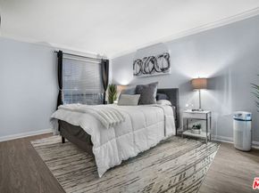 5515 Canoga Avenue 217, Woodland Hills CA 91367
