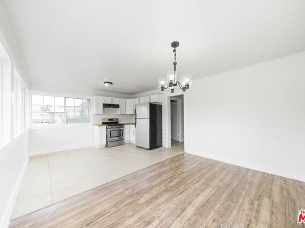 1677 W 24th Street, Los Angeles CA 90007