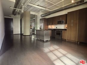 1645 Vine Street 1001, Los Angeles CA 90028