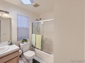 11820 Gardena Ln, Lakeside CA 92040