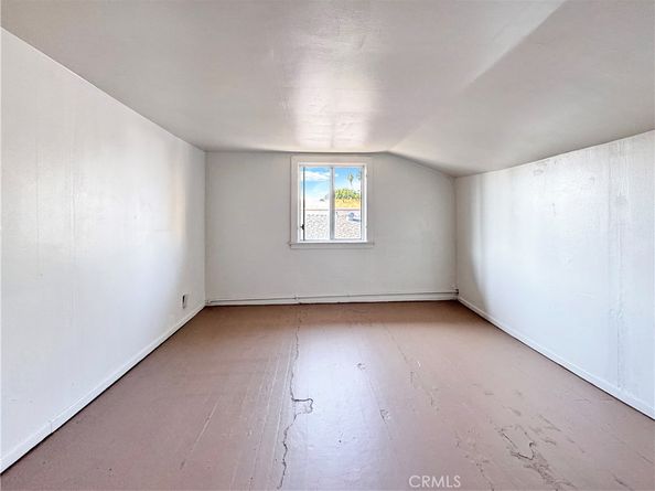 614 W 60th Street, Los Angeles CA 90044