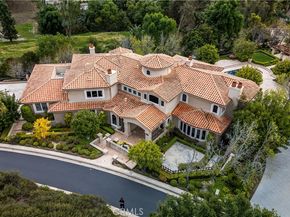 10472 Villa Del Cerro, Santa Ana CA 92705