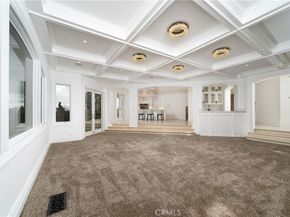 10472 Villa Del Cerro, Santa Ana CA 92705