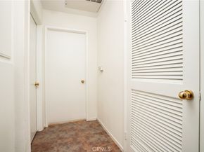 640 W 4th 315, Long Beach CA 90802