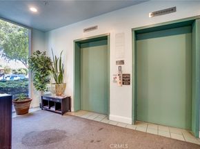 640 W 4th 315, Long Beach CA 90802