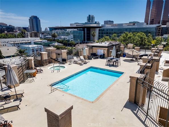 640 W 4th 315, Long Beach CA 90802