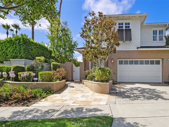 6632 Cedarwood Drive, Huntington Beach CA 92648