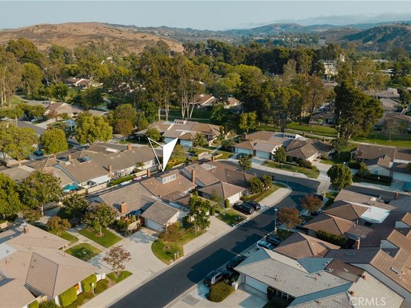 17292 Candleberry, Irvine CA 92612