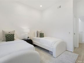 53 Wellesley, Irvine CA 92612