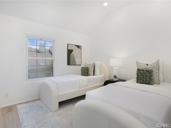53 Wellesley, Irvine CA 92612