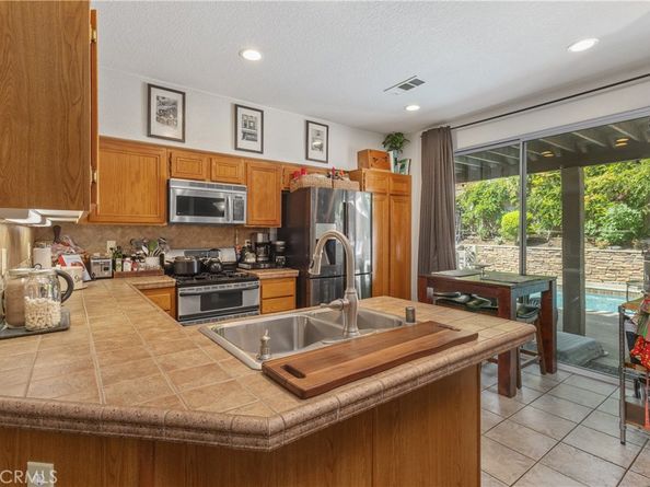 23 Red Coat Place, Irvine CA 92602