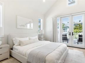 435 Fernleaf Avenue 1, Corona Del Mar CA 92625