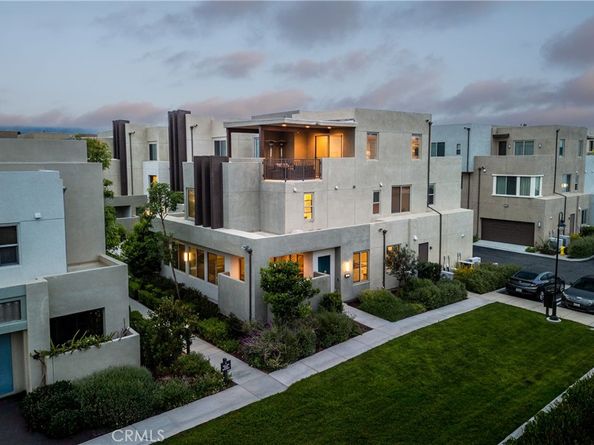 185 Magnet, Irvine CA 92618