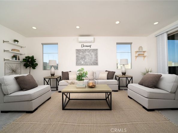 185 Magnet, Irvine CA 92618