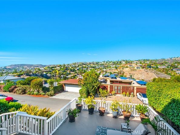 1025 Van Dyke Drive, Laguna Beach CA 92651