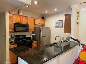 5257 Radford Avenue 314, Valley Village CA 91607