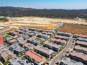 171 Moonflower, Rancho Mission Viejo CA 92694