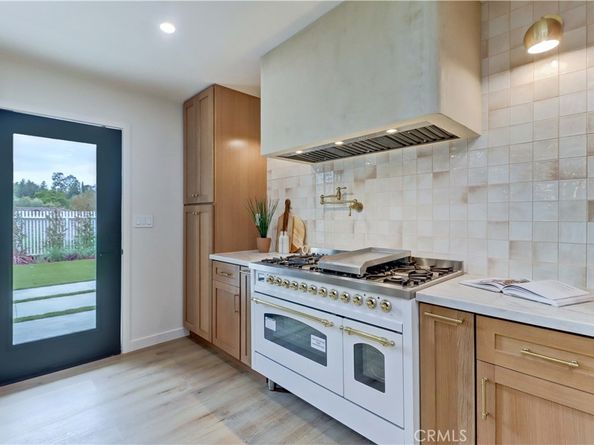 10461 Shadyridge Drive, Santa Ana CA 92705