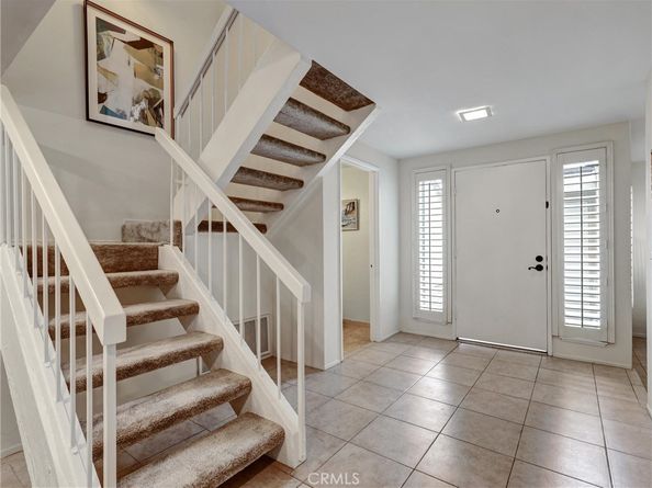 43 Glenhurst, Irvine CA 92604