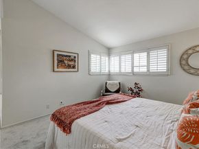 43 Glenhurst, Irvine CA 92604