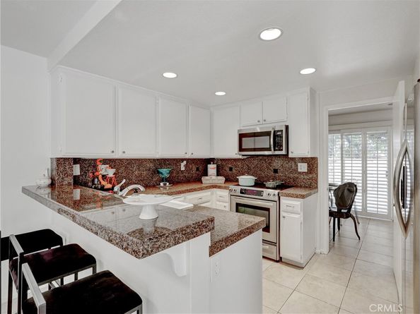 43 Glenhurst, Irvine CA 92604