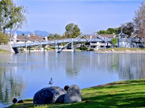 43 Glenhurst, Irvine CA 92604