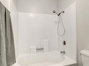 43 Glenhurst, Irvine CA 92604