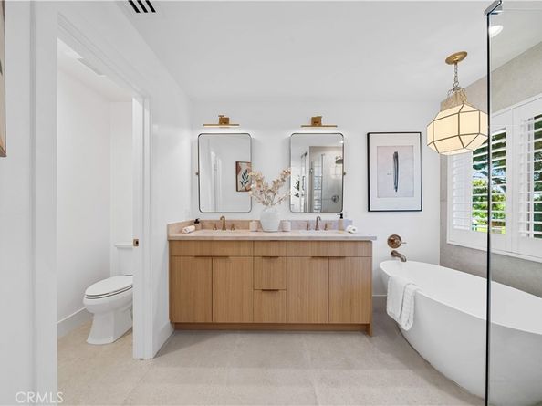 33 Winterfield Road, Irvine CA 92602