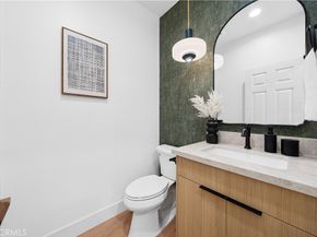 33 Winterfield Road, Irvine CA 92602