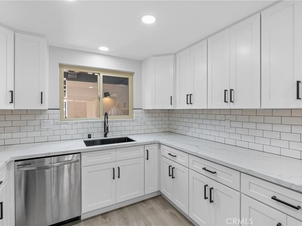 3008 Club House Circle, Costa Mesa CA 92626