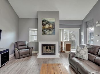 25081 Leucadia St.