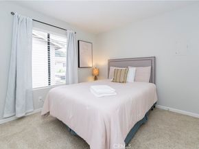 306 Streamwood, Irvine CA 92620