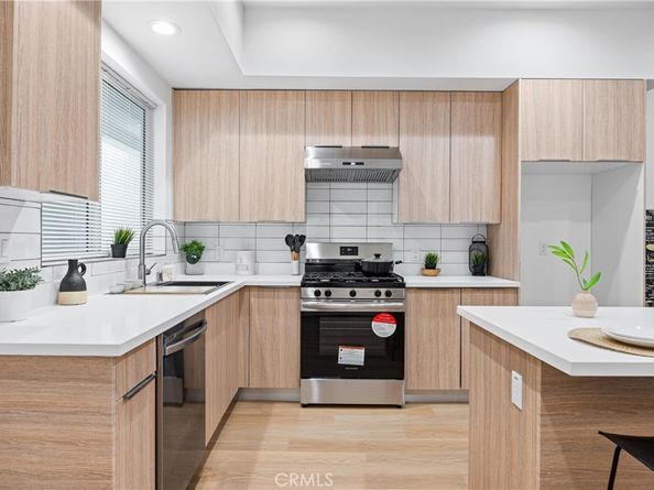 13857 Leffingwell Road, Whittier CA 90604