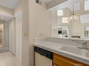 1445 Brett 301, San Pedro CA 90732
