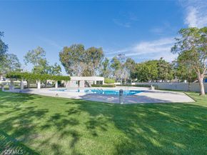 12 Thicket # 67, Irvine CA 92614