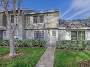 12 Thicket # 67, Irvine CA 92614