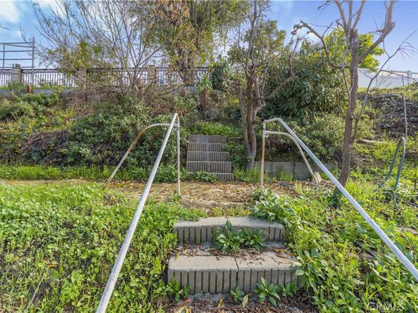 1004 S Grandridge, Monterey Park CA 91754