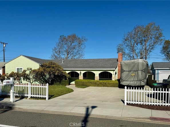 810 Congress, Costa Mesa CA 92627