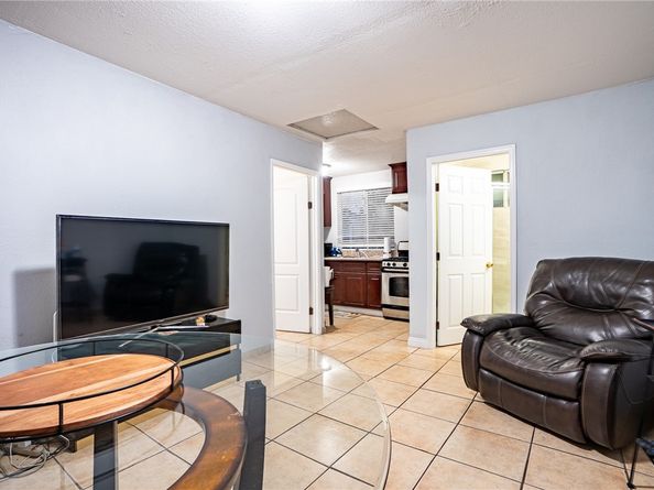 4317 Winchester, Los Angeles CA 90032