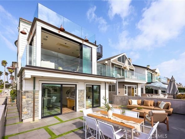 7210 W. Oceanfront, Newport Beach CA 92663