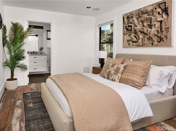 7210 W. Oceanfront, Newport Beach CA 92663