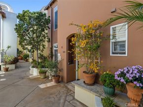 308 5th Street, Huntington Beach CA 92648