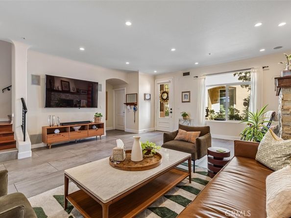 308 5th Street, Huntington Beach CA 92648