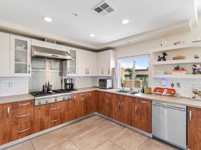308 5th Street, Huntington Beach CA 92648