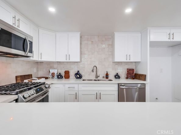 946 W 220th 216, Torrance CA 90502