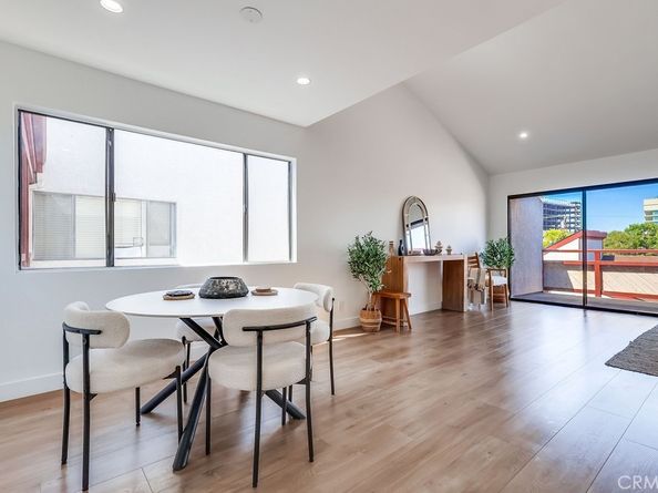 946 W 220th 216, Torrance CA 90502