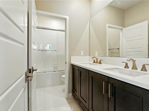 186 Stellar, Irvine CA 92618