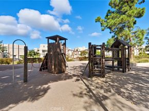 186 Stellar, Irvine CA 92618