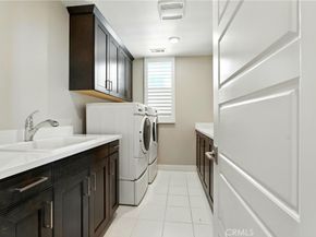 186 Stellar, Irvine CA 92618