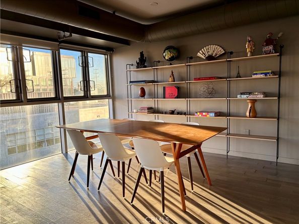 527 Molino Street 401, Los Angeles CA 90013